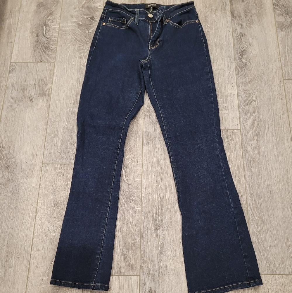 Buffalo Jean's